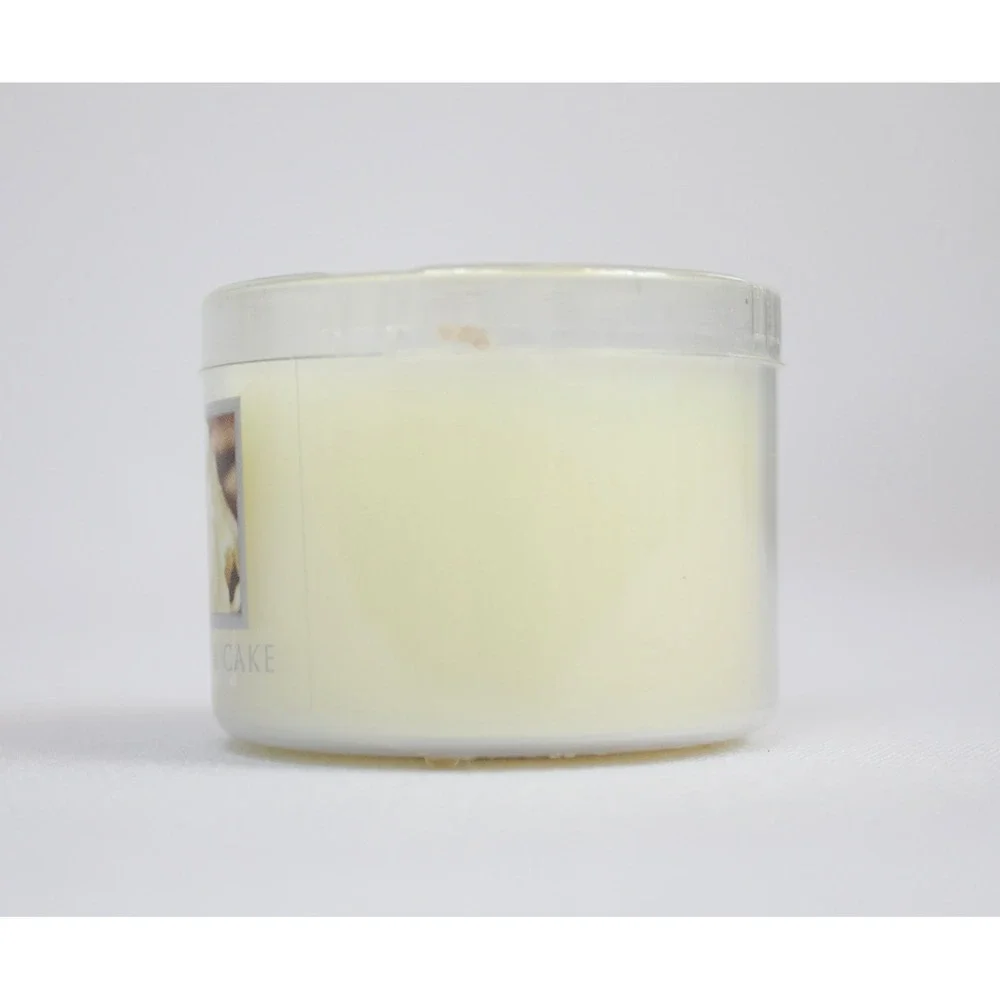 Slatkin & Co Frosted Tangerine Cake Scented Candle 1.6 oz Travel Size Sampler‎